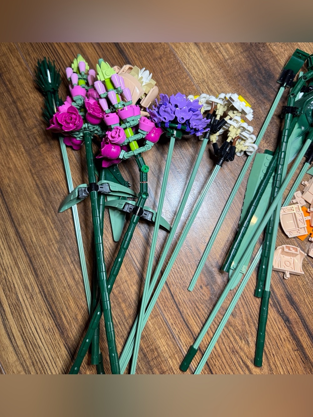 LEGO Botanical Collection Flower Bouquet Stem Lot & Misc Parts Bricks